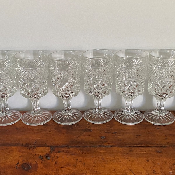 Anchor Hocking Wexford Glassware Set of 8