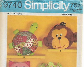 Stuffed Animal Pattern Simplicity 9740 Turtle Monkey Cat Owl Elephant Frog Pillow Cover Pajama Bag With Zipper Unused 1971