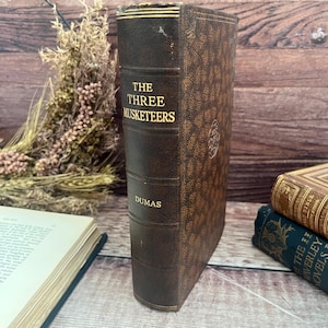 The Three Musketeers by Alexandre Dumas Vintage Old 1930&#39;s Hardback Book...published by Odham&#39;s Press Limited