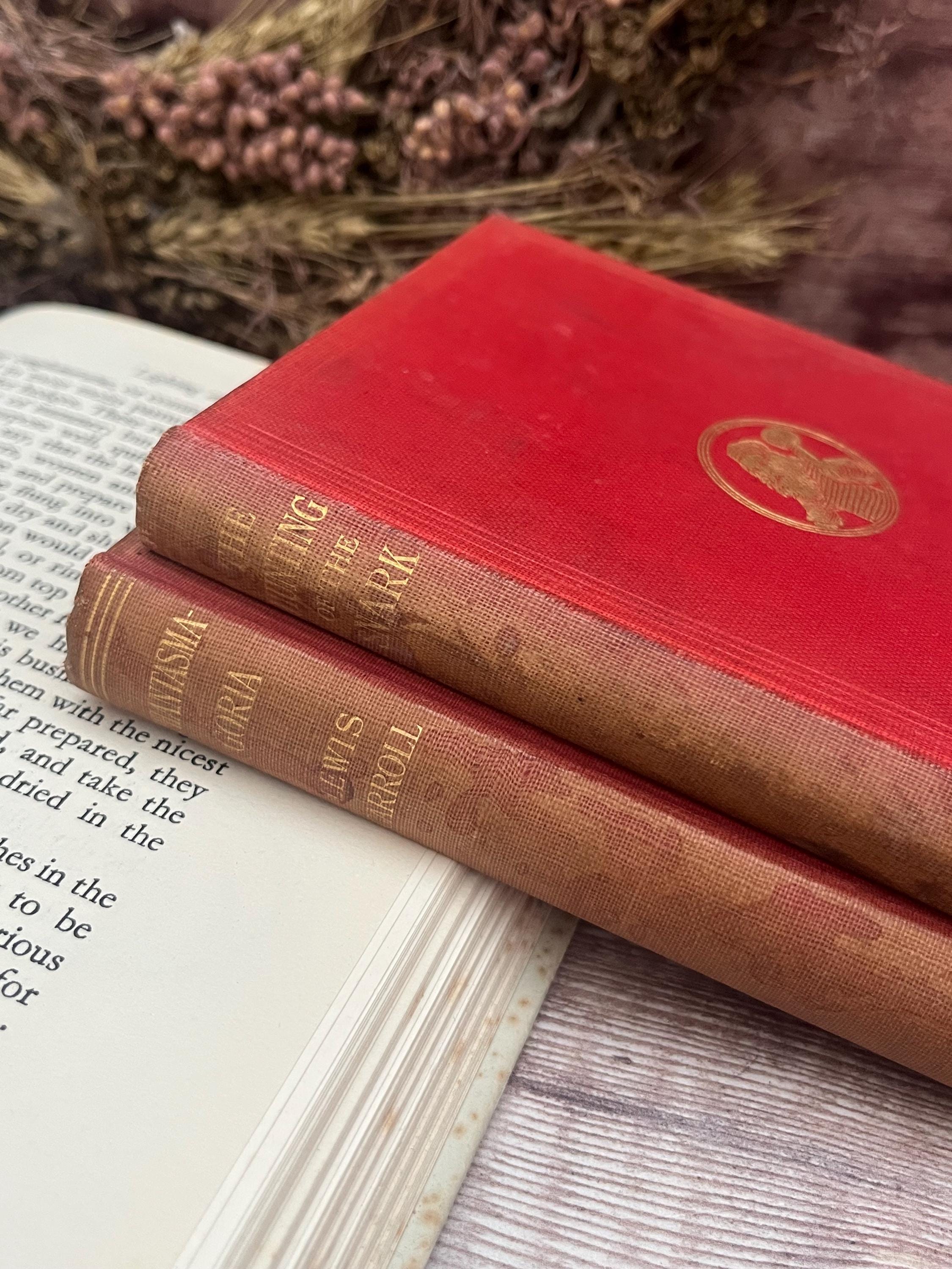 TheVintageBookwormUK - Etsy 日本