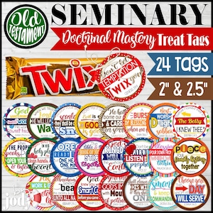 Peut inclure: Un ensemble de 24 étiquettes rondes pour friandises avec des versets bibliques, mesurant 5,08 cm et 6,35 cm. Une barre chocolatée Twix est incluse. Les étiquettes ont des motifs colorés et du texte, avec une bannière rouge "Doctrinal Mastery Treat Tags".