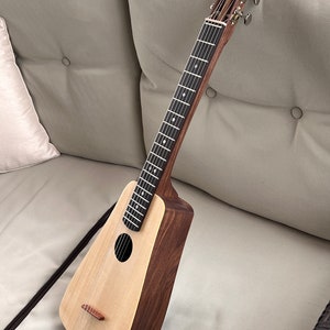 Grande 6 String Guitar: Standard Tuning, Beautiful Walnut and Spruce, Lovely Rich Voice, Compact Size, Built-in Pickup Number 487 画像 6