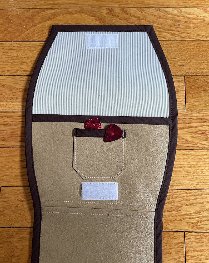 Gig Bag/Carry Case for Stick Dulcimer or Travel Guitar: Custom-Designed, Hand Made, Water-resistant. Medium Brown or Burgundy Red zdjęcie 4