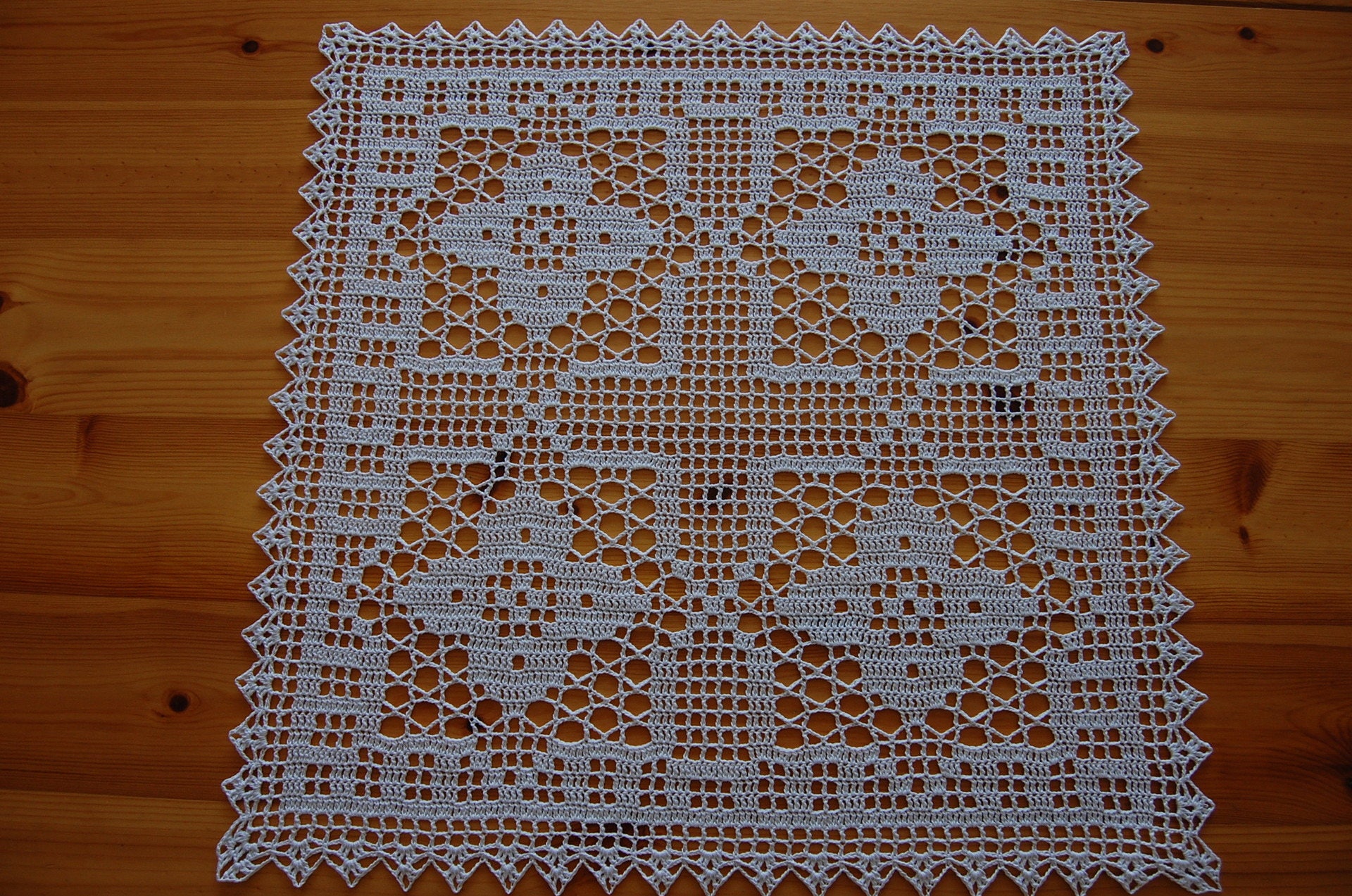 Napperon Carré Blanc Crocheté Main de 45 cm X cm