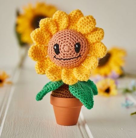 かぎ針編みの手作り鉢植えひまわり、かぎ針編みのひまわり2個セット