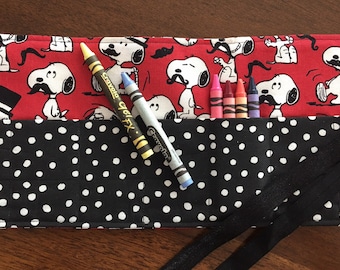 Snoopy Crayon Holder, Snoopy fabric case, Snoopy fabric, Joe Cool, roll-up crayon storage, portable crayon case,childrens crayon holder