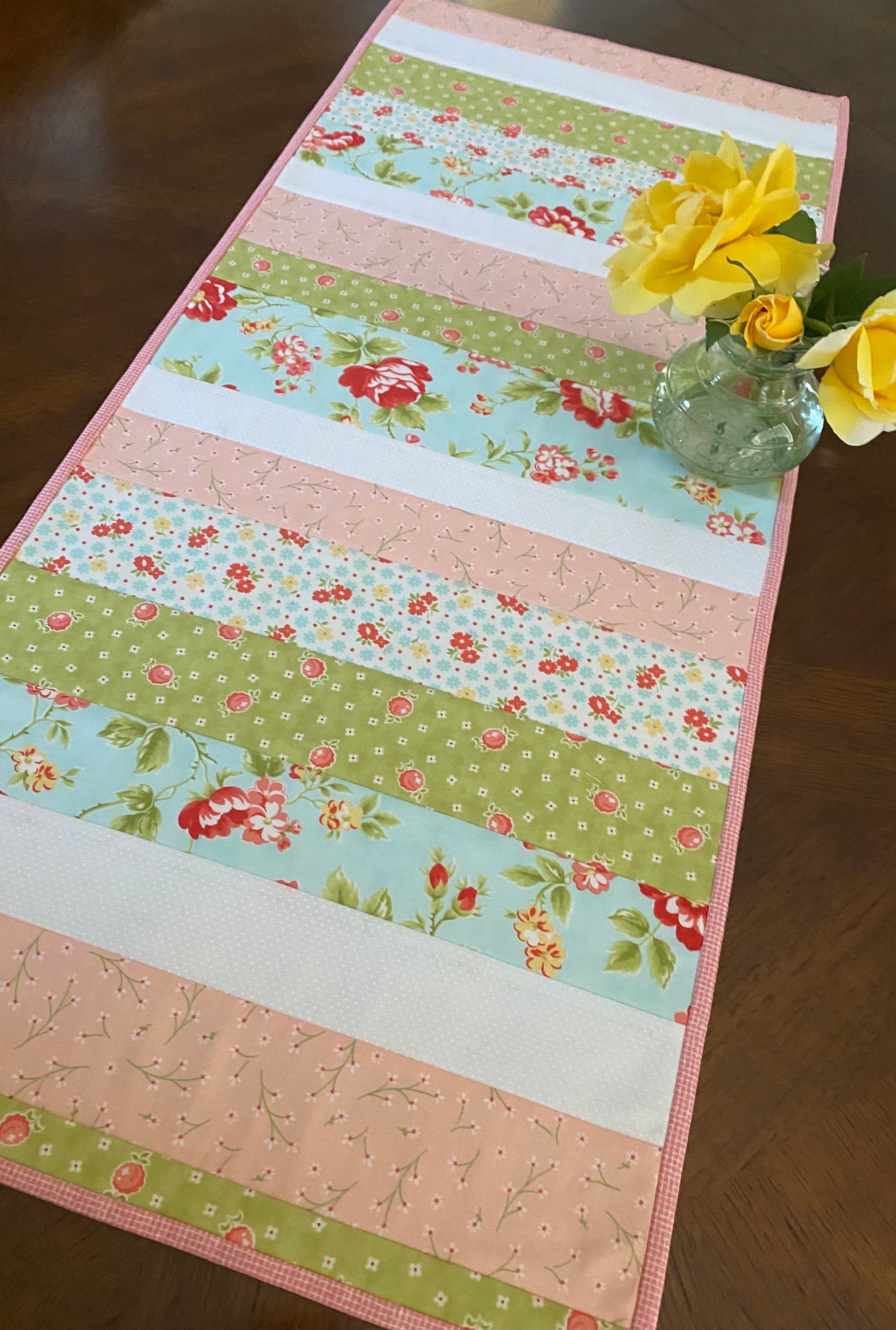 Table Runner Spring Style Spring Table Runner, Summer Table Runner, Spring Floral Decor, Quilted ...