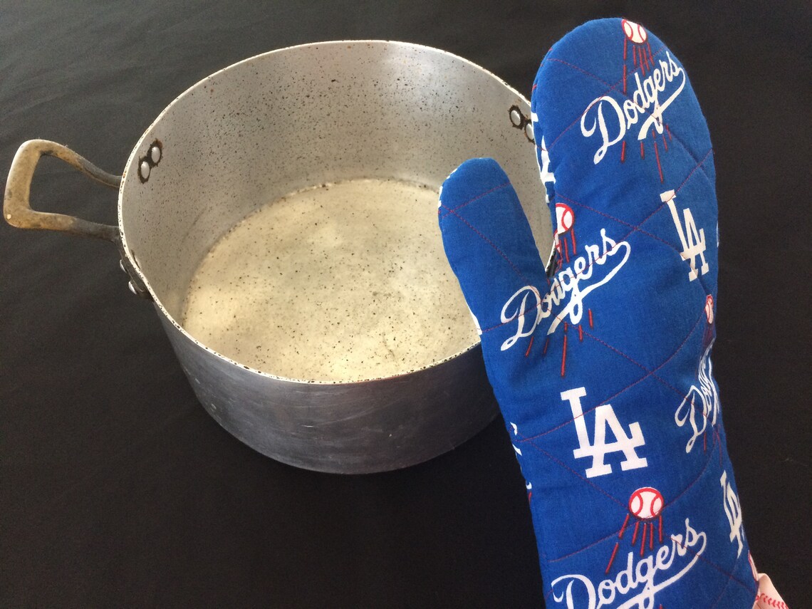 Los Angeles Dodgers Oven Mitt Dodgers Fabric Dodgers Home Etsy