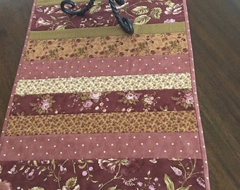 Plum/Mauve floral quilted table runner, Purple fabric, Purple floral, Floral Print, Centerpiece, Table Runner, Table Decor, Floral Decor