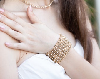 Bridal Statement Bracelet, Bridal Cuff Bracelet, Pearl Gold Bracelet, Wedding Pearl Bracelet, Wide Cuff Bracelet, Bridal Jewelry