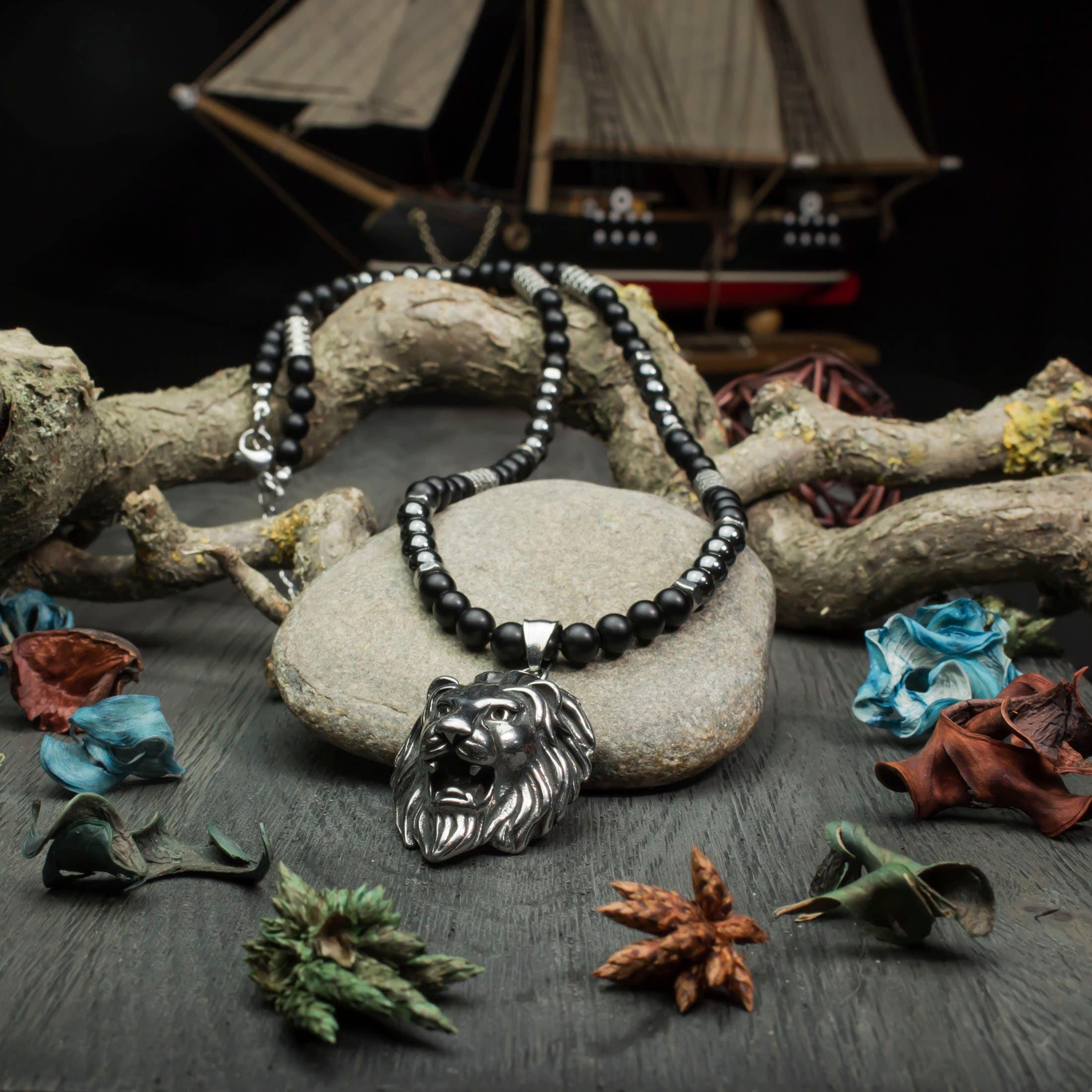 Black 2024 lion necklace