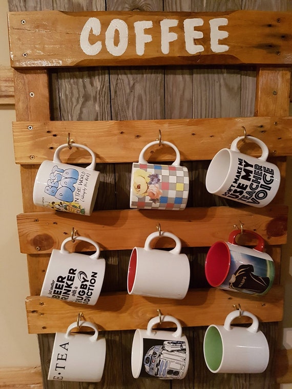 Coffee/Tea cup or mug holder (wall mounted)