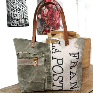 Sac cabas en toile militaire, sac fourre-tout toile La Poste, sac femme toile recyclées, sac femme toiles vintages et cuir