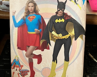 Simplicity 1036 Supergirl and Batgirl