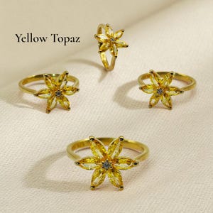 Zierlicher Blumen Ring, Bunter Edelstein Ring, Gold Blumen Ring, Sommer Schmuck, Geschenk für sie, Stapelbarer Ring, Geburtstagsgeschenk
