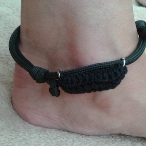 Paracord Anklet, compatible with Fitbit devices