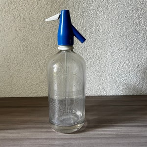 Seltzer Bottle Glass, Vintage Soda Syphon, Etched Glass, Vintage Glass Seltzer Soda Bottle Original Lid And Syphon