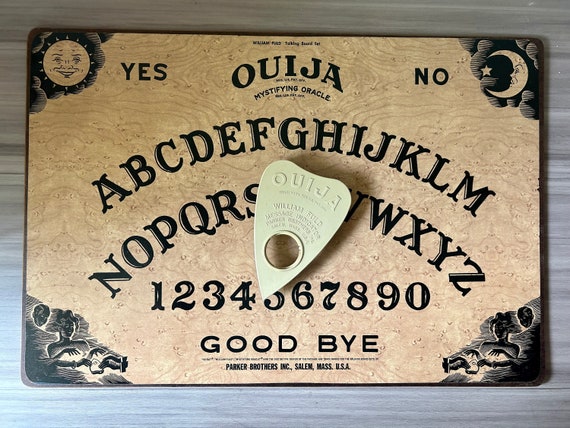 Ouija board 【ウィジャ・ボード】額縁柄パーカー 700304158222_1_grande.jpg?v=