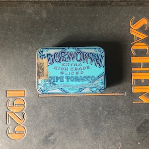 Vintage Edgeworth Pipe Tabacco tin, tin for the collector of vintage packaging, Vintage Advertising