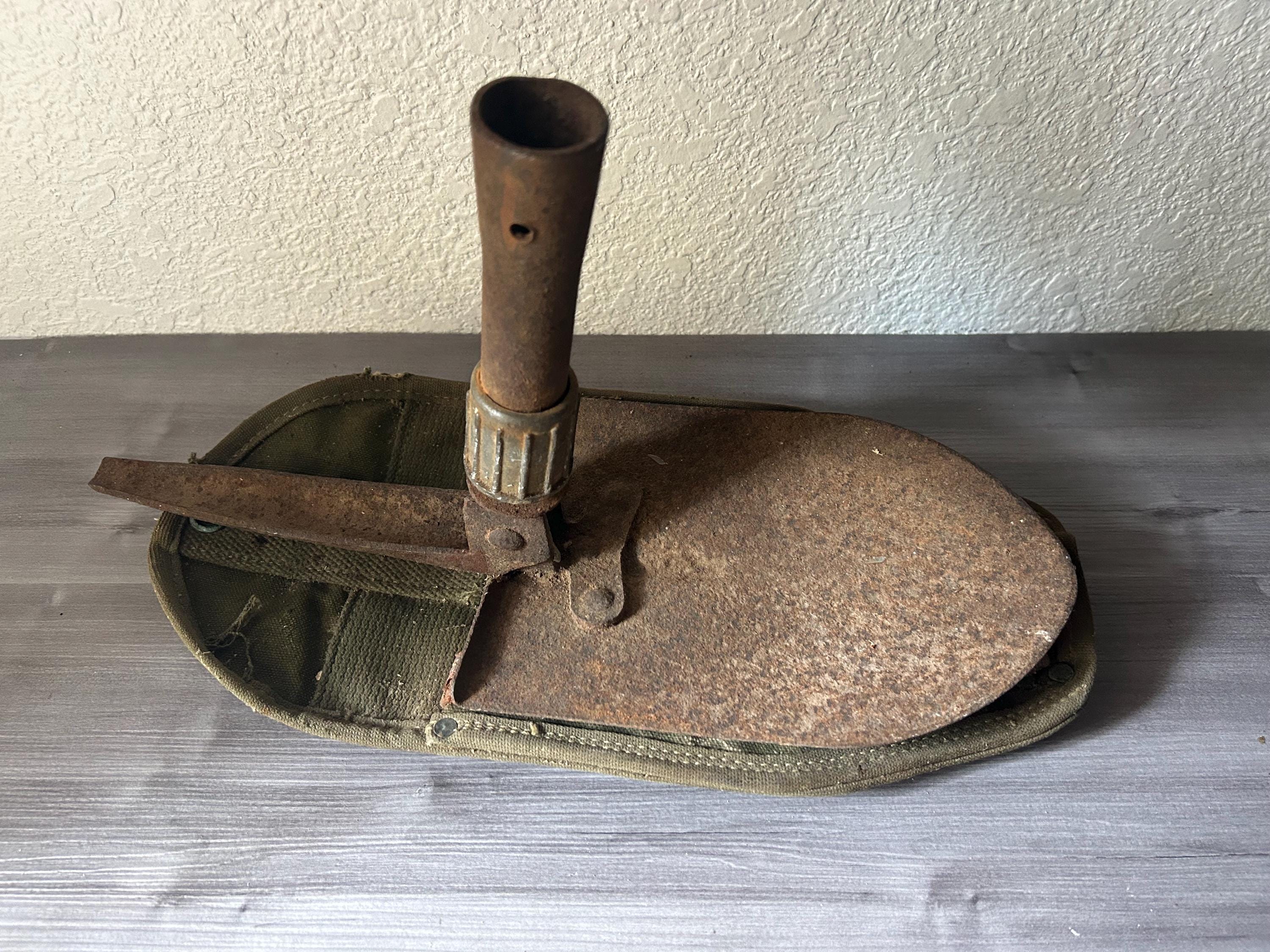 Vintage U.S. M1956 Vietnam Era Entrenching Tool Shovel With Cover
