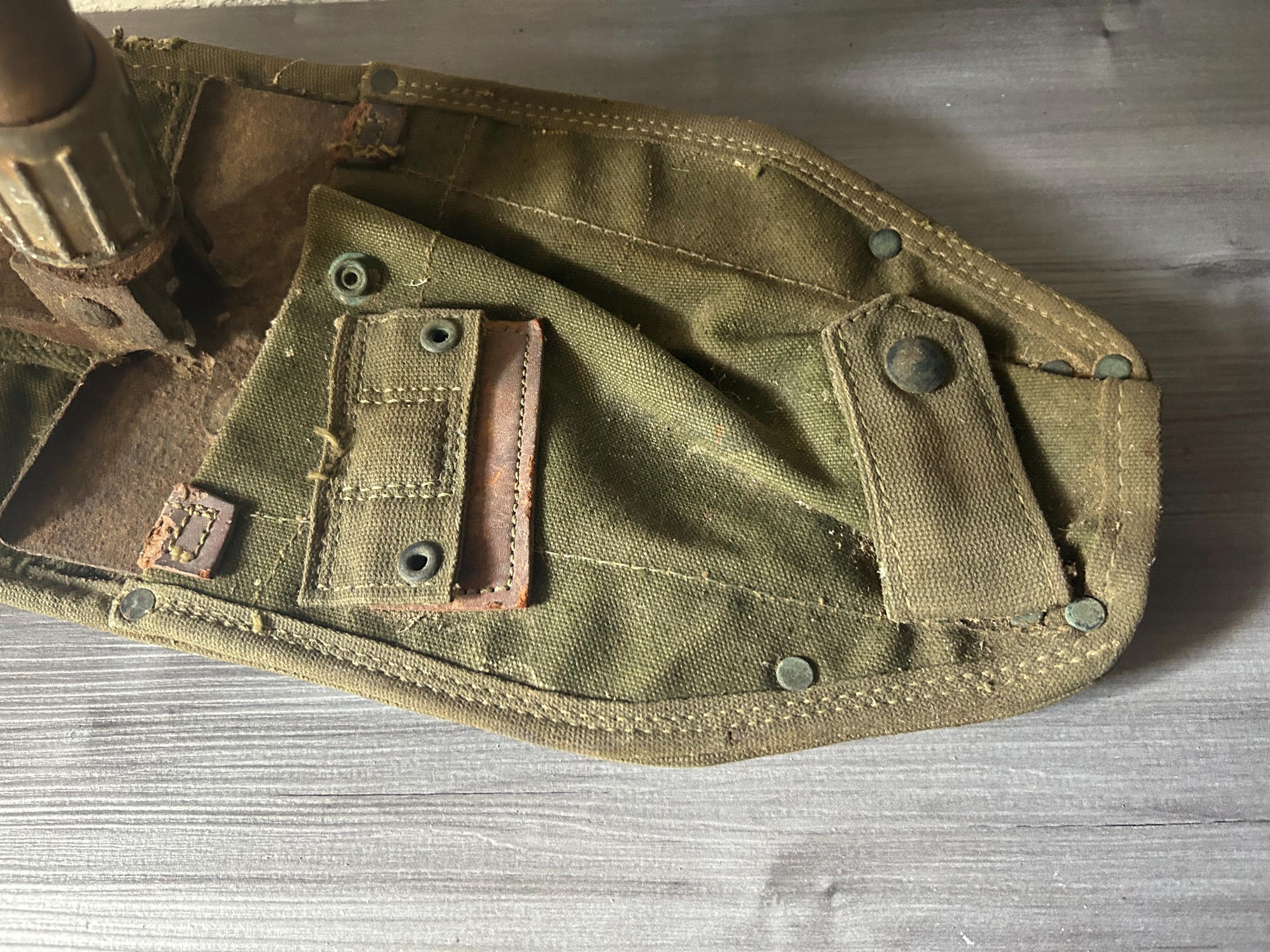 Vintage U.S. M1956 Vietnam Era Entrenching Tool Shovel With Cover