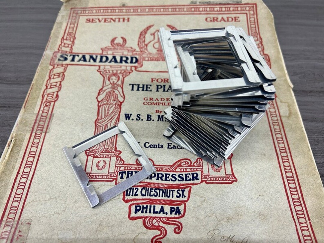 25 Vintage Metal Slide Frames, 2x2, 35mm Slides, Metal Frames, Small