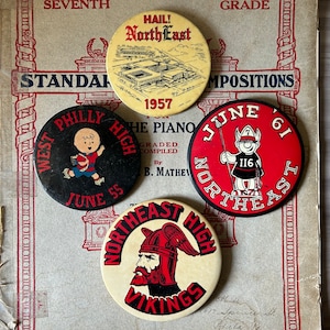 Vintage 1950&#39;s/1960&#39;s Set of 4 School Pin Pinback Button