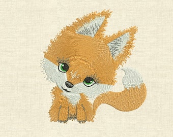 Cute Fox Machine Embroidery Design (4 Sizes)