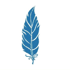 Diseño de bordado a máquina de plumas