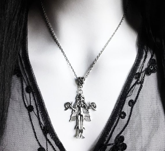 Lilith pendant hotsell