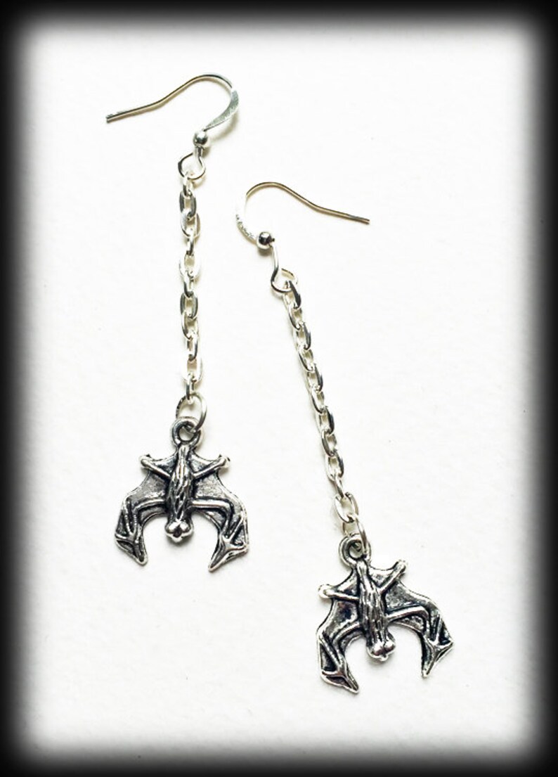 Vampire Bat Earrings Gothic Jewelry Gothic Bat Earrings Dangle Bats Halloween Jewelry Alternative Earrings Gothic Gift Antique Silver
