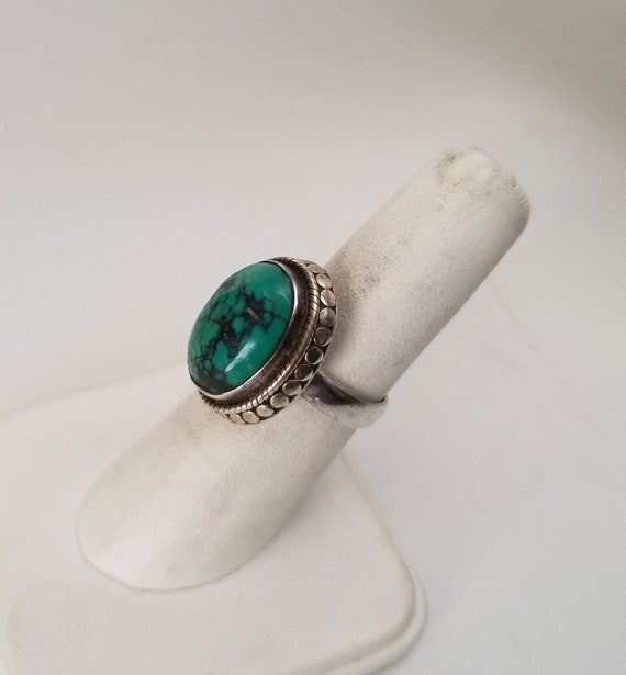 Turquoise size 6 Ring, large blue-green cabochon … - image 4