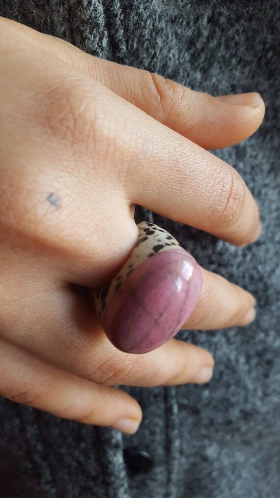 Dalmatian Jasper and pink rhodonite Ring, Barbara… - image 7