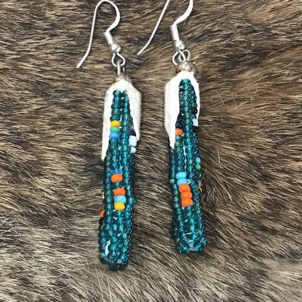 Vintage Authentic Native America Indian Jewelry Navajo Zuni Hand Beaded Healing Corn Dangle Earrings Southwestern