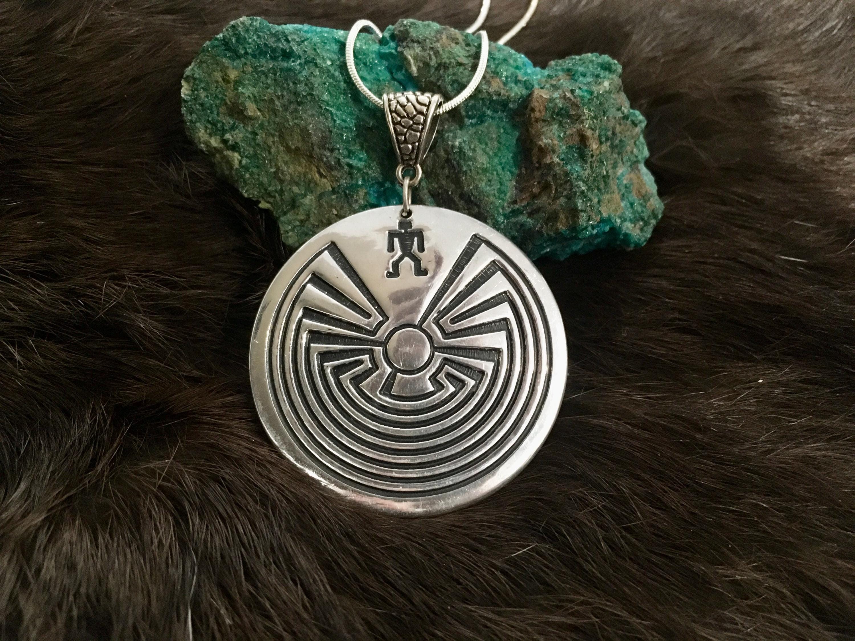 Hopi Man in Maze - Etsy Canada
