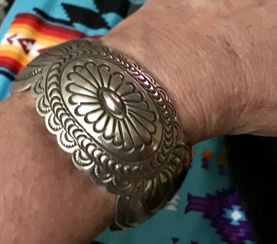 Large Wrist Gaspeite Vintage Native American Navajo Sterling Silver Bracelet Signed Large Wrist Gaspeite Vintage Native American Navajo Sterling Silver Bracelet Signed