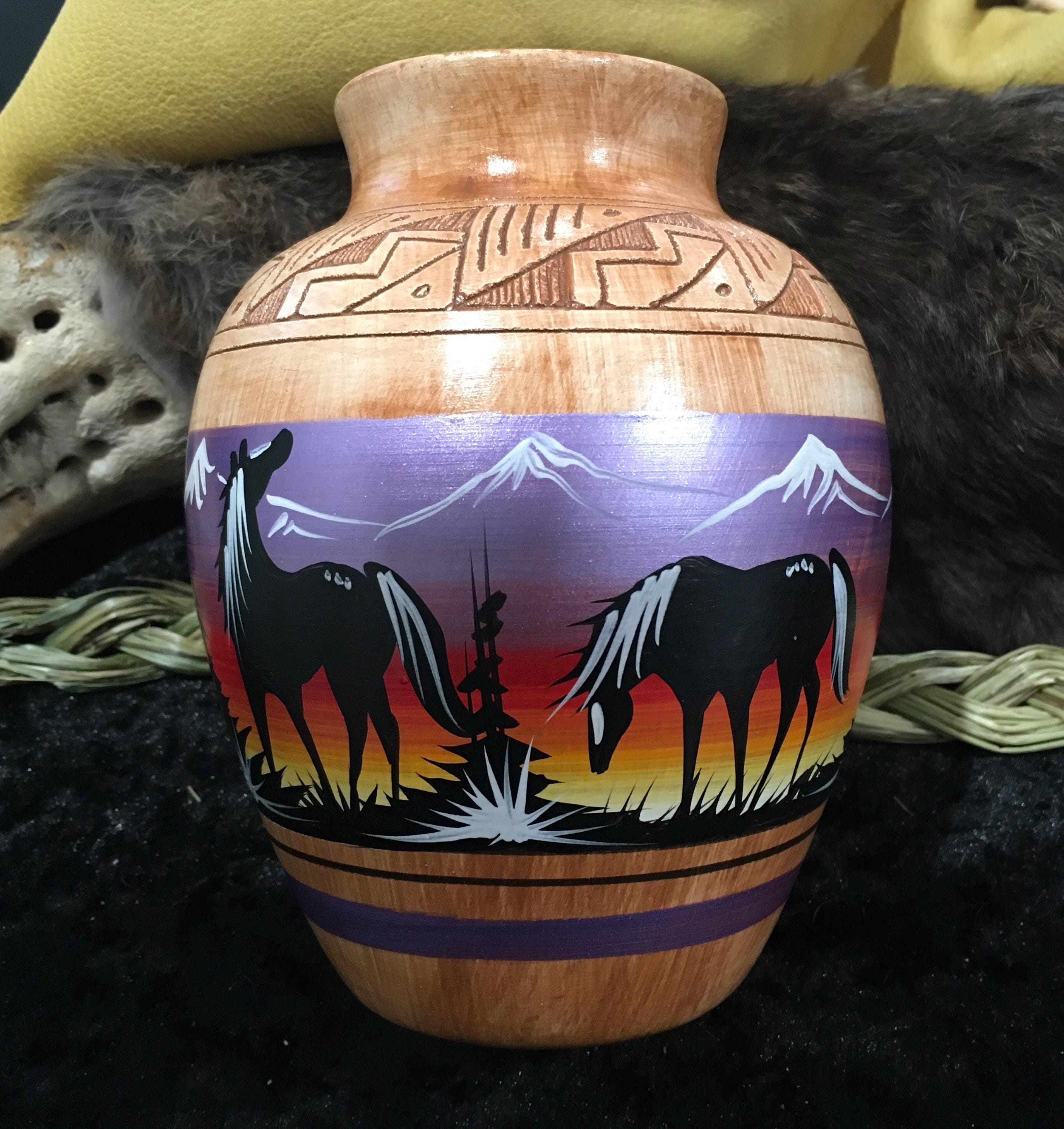 SIGNED Authentic Navajo Hand Painted White Clay Wild Horses Hand