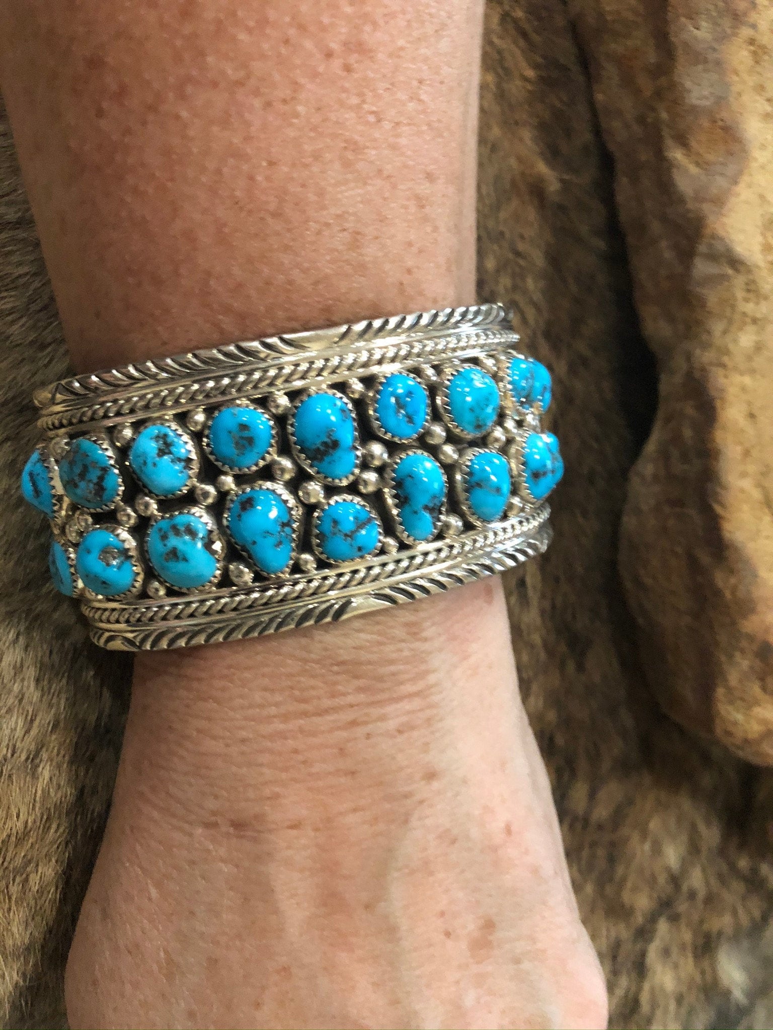 アクセサリー indian jewelry zuni bangle 楽天市場】INDIAN JEWELRY ZUNI SILVER INLAY BANGLE [C.DISHTA