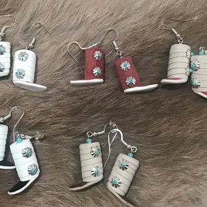 Native America Indian Jewelry Navajo Zuni Hopi Sterling Silver Beaded Leather Wrapped Moccasin Earrings Southwestern Jewelry Peyote Stitch