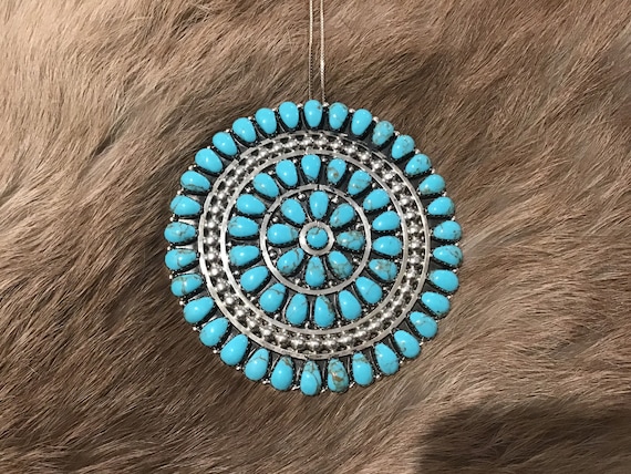 Beautiful Vintage Native American Zuni Turquoise Sterling Silver Pin Beautiful Vintage Native American Zuni Turquoise Sterling Silver Pin