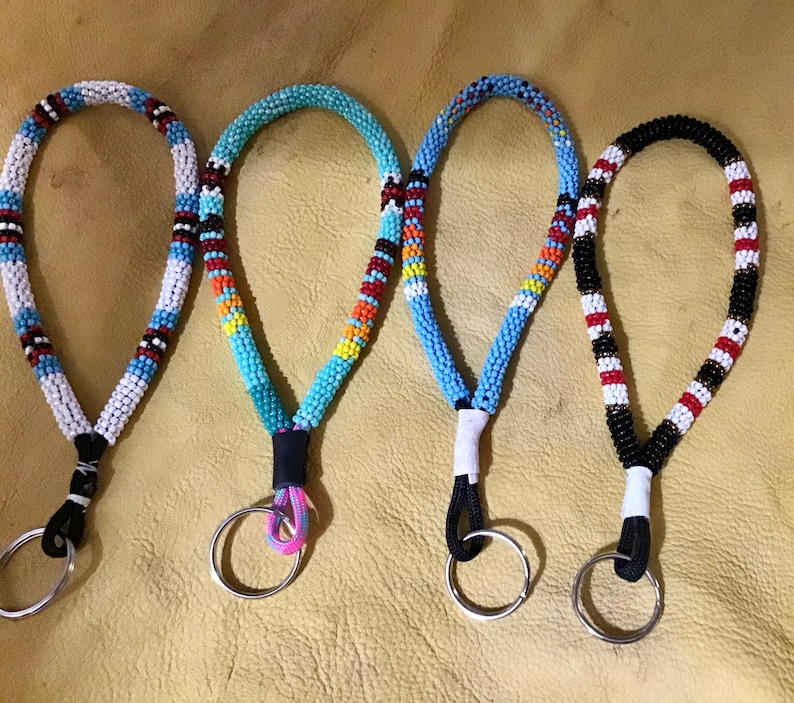 Authentic Native American Indian Jewelry Native America Navajo Peyote Stitch Wrapped Fully Beaded Southwestern Keychain Lanyard wristlets