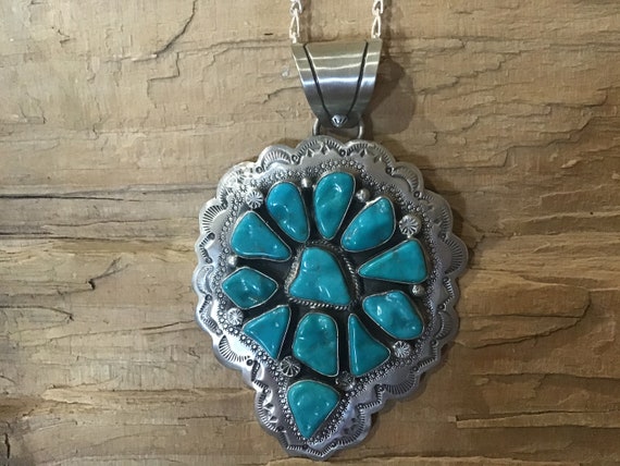 Signed Native American Navajo Old Kingman Turquoise Sterling Silver Necklace Signed Native American Navajo Old Kingman Turquoise Sterling Silver Necklace