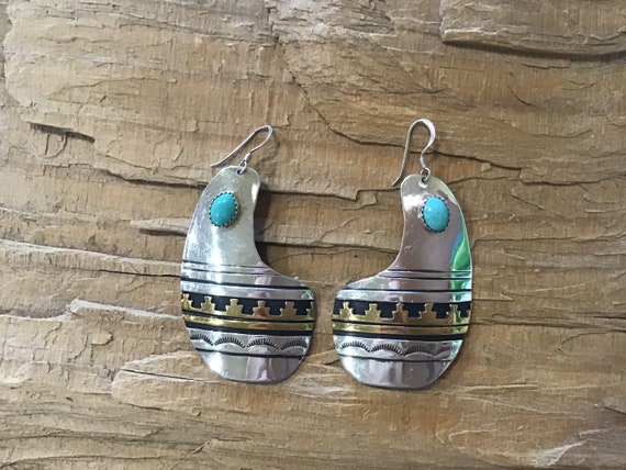Monument Valley Turquoise Native American Navajo Sterling Silver Signed Bracelet Monument Valley Turquoise Native American Navajo Sterling Silver Signed Bracelet