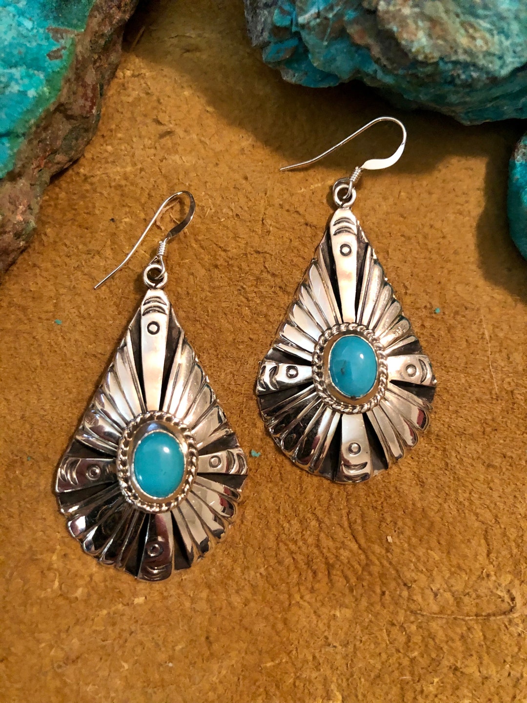 【オープニングセール】 Vintage SIGNED Native Zuni Navajo Jewelry Indian American アクセサリー