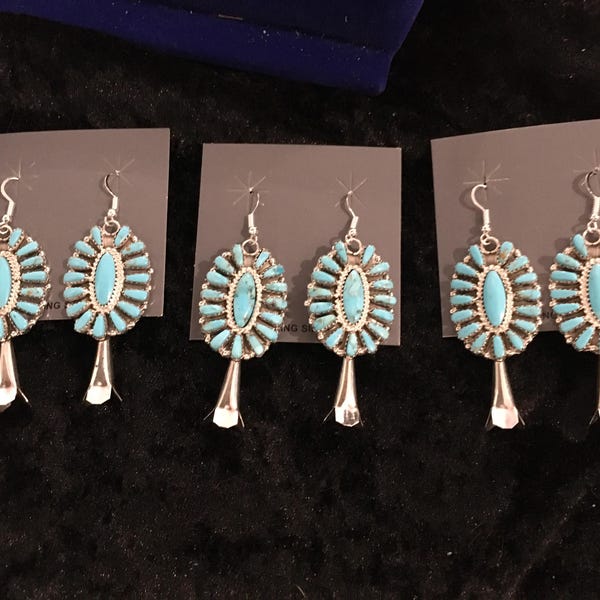 Brincos pendentes de flor de abóbora Navajo, nativos americanos, assinados, prata esterlina, Bela Adormecida, turquesa, Zuni, Petit Point, sudoeste