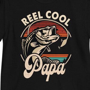Reel Cool Papa Shirt.Grandpa Fishing. Fishing Dad. Papa Fisherman Retro Vintage Reel Cool  Short-Sleeve Unisex T-Shirt