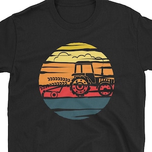 Farmer Shirt - Tractor Shirt - Retro Vintage Farming Tractor Short-Sleeve Unisex T-Shirt