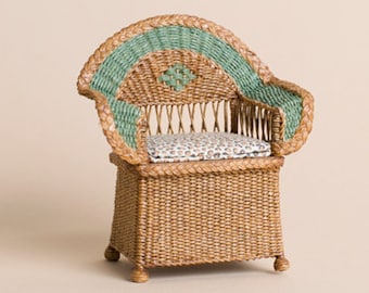 Dollhouse miniature, Wicker chair, solid wave, scale 1 : 12, WC/09 16