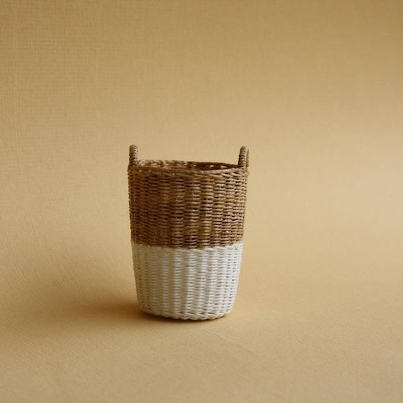 Dollhouse Miniature Wicker Laundry Basket Type Riviera Etsy