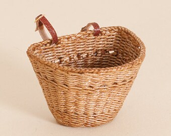 Dollhouse miniature, Wicker bicycle basket, scale 1 : 12, WC/12 04